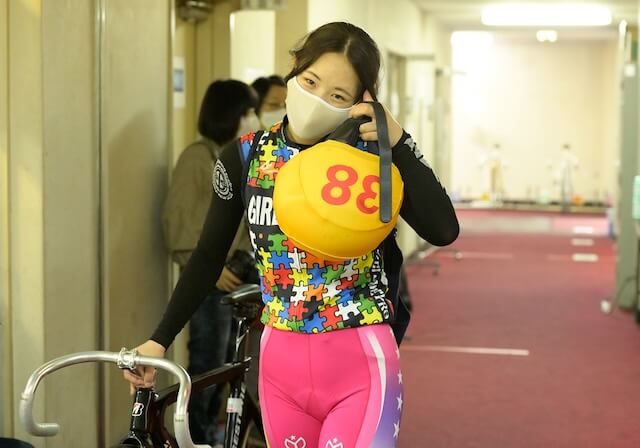 ガールズ競輪の美人選手「本多 優」2
